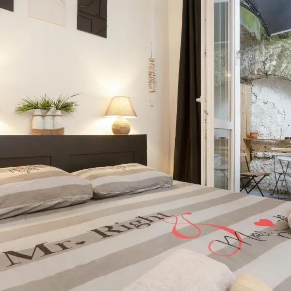 XX settembre, hotel in Trieste