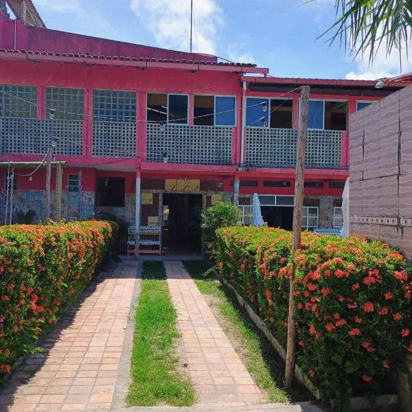 Pousada Canto de Guarajuba, hotel v destinaci Camassari