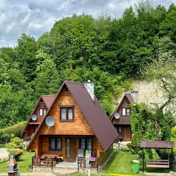 Domki pod Skałką, hotel a Baligród
