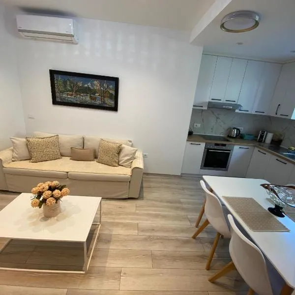 PatZOO Apartments, hotel v destinaci Kashari