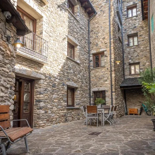 Casa - Chalet Posets con 3 dormitorios, hotel in Benasque