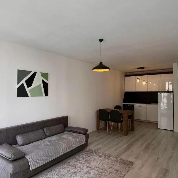 Fushe Kosove Cozy Apartment, ξενοδοχείο σε Kosovo Polje