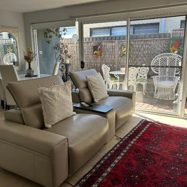 Whitfords Retreat - 2 Bedroom unit, hotel v destinaci Perth