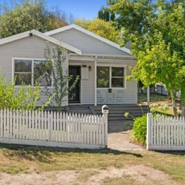 Gwen's Cottage on King, hotelli kohteessa Daylesford