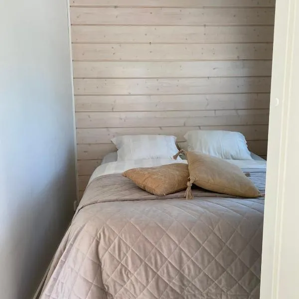 Ihana asunto - The Nest with Sauna in VAASA, hotell i Vasa (Vaasa)