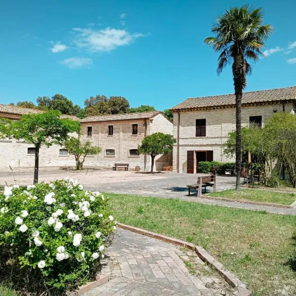 Casa Famiglia di Nazareth – hotel w mieście Loreto