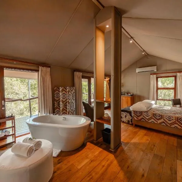 Kapama Buffalo Camp, hotel v destinaci Kapama Private Game Reserve