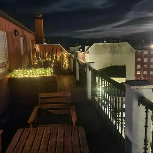 ÁTICO DUPLEX CREDENCIAL, hotel v destinácii Sarria