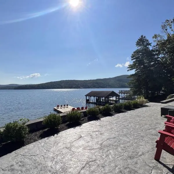 The Stone Gate Resort, ξενοδοχείο σε Lake George