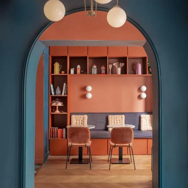Hôtel Biskui, hotel v destinácii Levallois-Perret