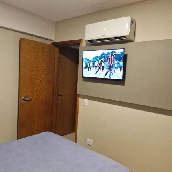 Apto beira-mar Candeias com 2qts