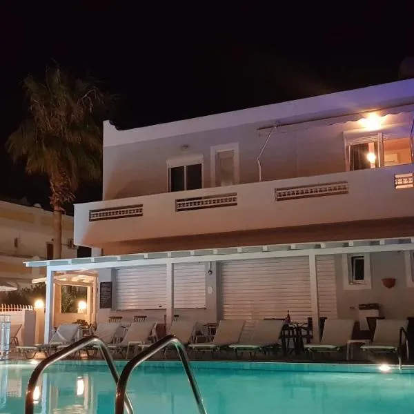 Dinos Pool Apartment, готель у місті Кардамена