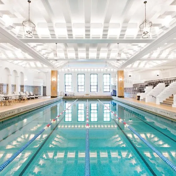 InterContinental Chicago Magnificent Mile by IHG, хотел в Чикаго