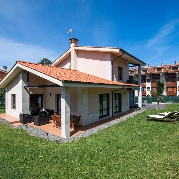 Villa Playa de Barro - Llanes、バロ・デ・リャネスのホテル