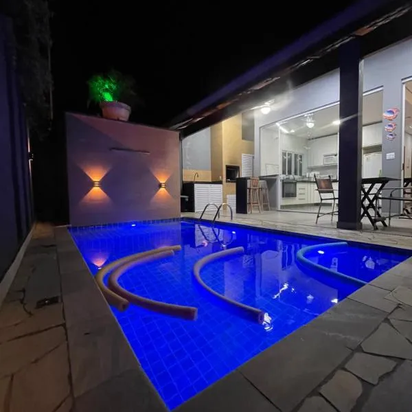 Pousada Riviera & Itaguaré com piscina climatizada!, hotel in Bertioga
