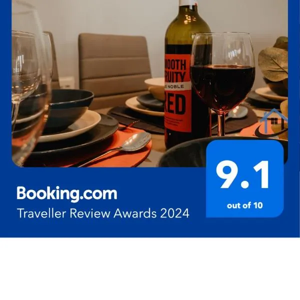 Coyle House, 3 bed,Corby, super kings or twins, driveway, free wi-fi, corporates welcome, hotel u gradu Corby