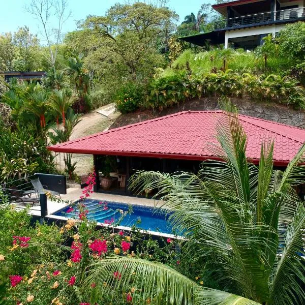 Villas Pura Vida, hotel v destinaci Ojochal