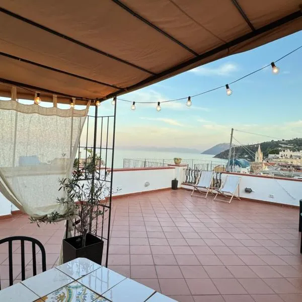 EnzoilNegro home, hotel v Lipari