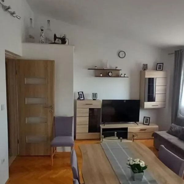 Apartman Olga, hotel in Korešnica