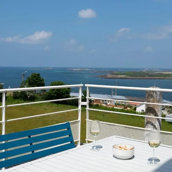 Appart avec vue mer incroyable sur l'Aber Wrac'h, hotel em Landéda