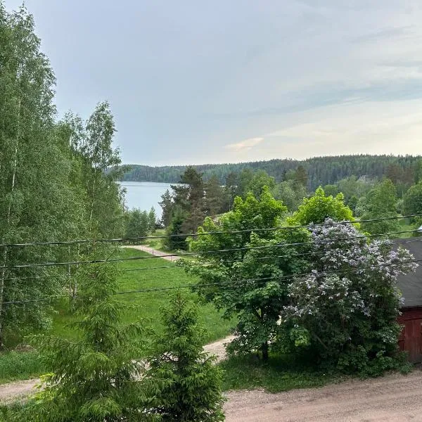 Trekker's Haven: Noux National Park Retreat, hotel en Espoo