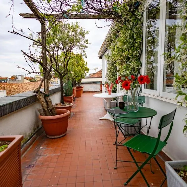 Corso Italia Attic in Milan by 101Flats, hotel in Milan
