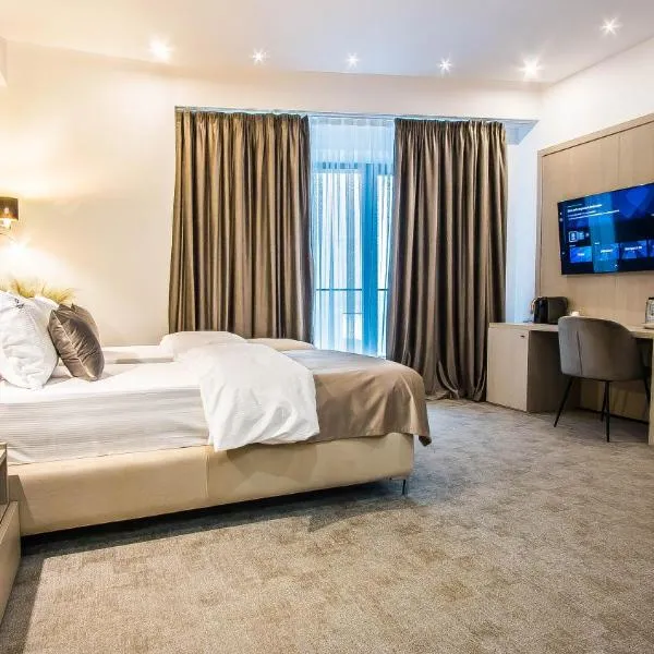 Central Carol APARTHOTEL 2, hotel in Bucharest