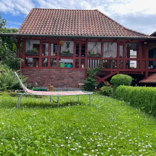 Ferienhaus zur Eiche, hotel a Uder