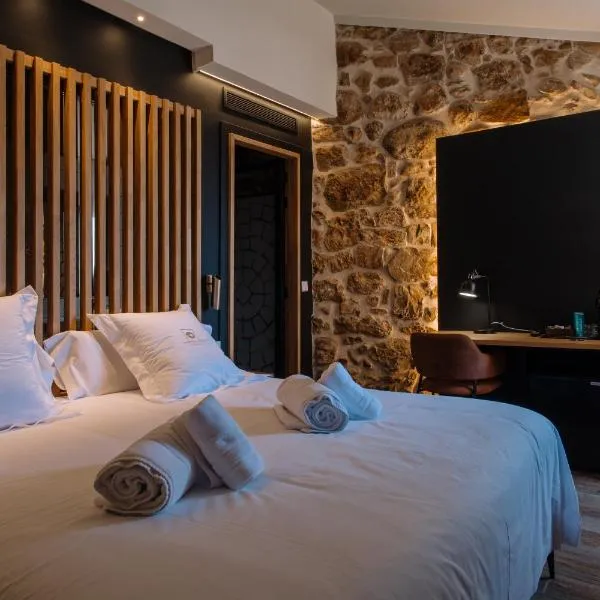 Pou by Seaward Suites, hotel in Villajoyosa