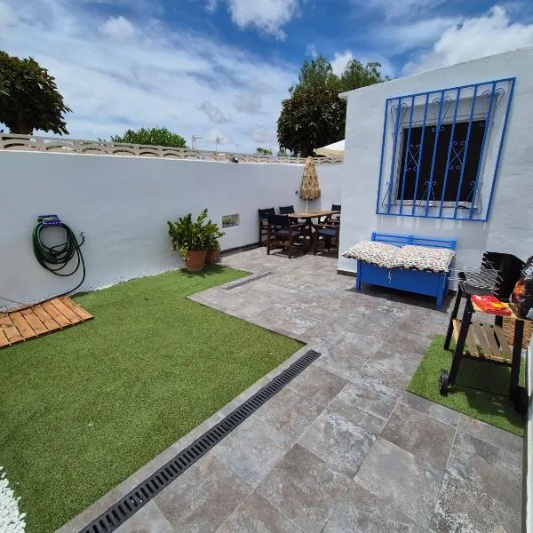 Bungalow Luna privada – hotel w mieście Costa Del Silencio