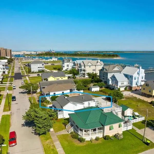 Beach living close to the water, hotel v destinaci Morehead City