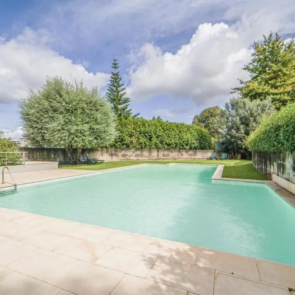 Braga Exclusive flat with pool, hotel in Braga