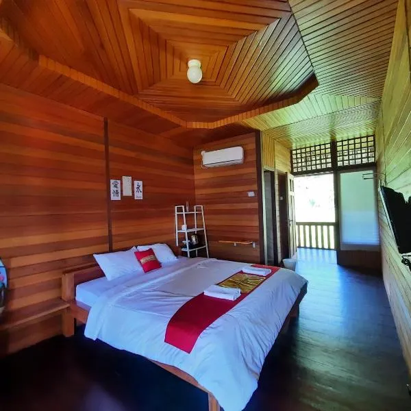 HOTEL BESAR BULAN BARU - Senggigi, hotel v destinaci Senggigi