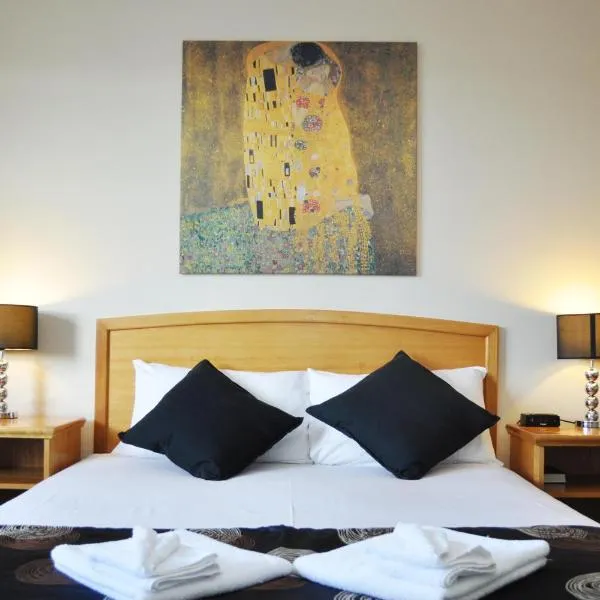 Meadowbrook Hotel Brisbane, hotel v destinaci Loganlea