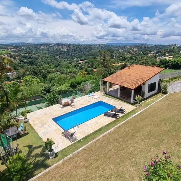 Chácara, próx a SP, com WI-FI e uma vista incrível, hotel v destinaci São Roque