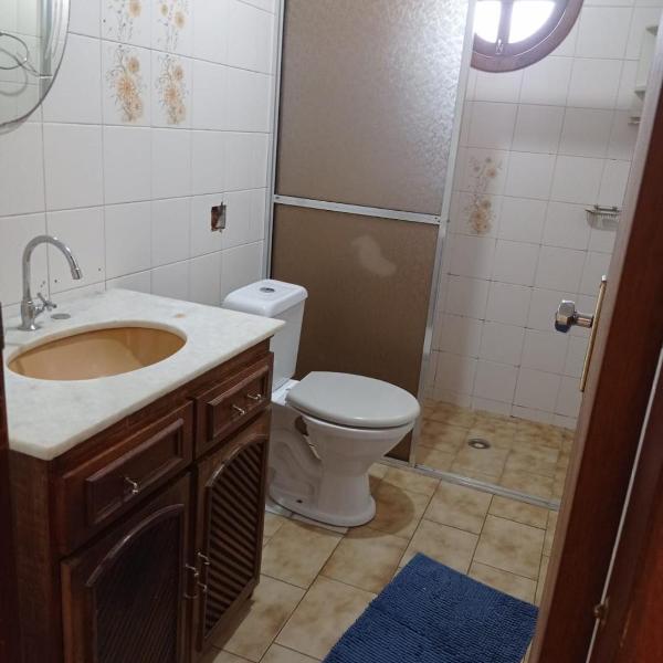 casa aconchegante com piscina e jardim - Foto 3
