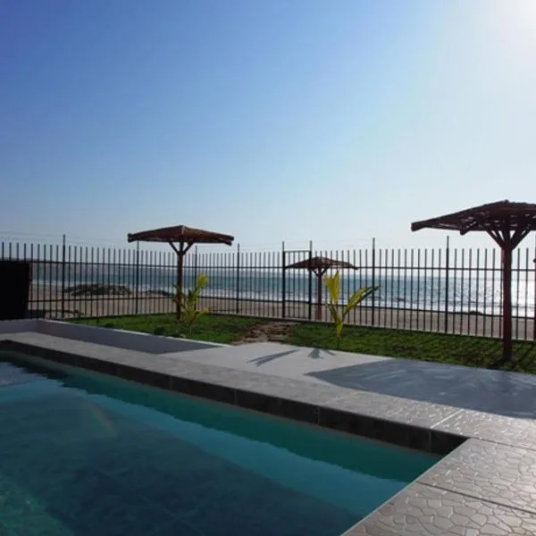 Casa #5 en Condominio Maderos de Colan, hotel v mestu Colán