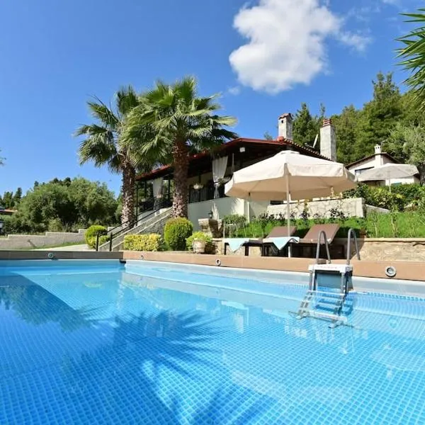 Yucca Private Pool Villa, hotel in Paliouri