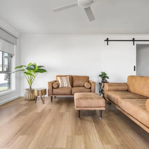 Brilliant Brennan - Modern 4 Bed 2 Bath Home, hotel in Bathurst