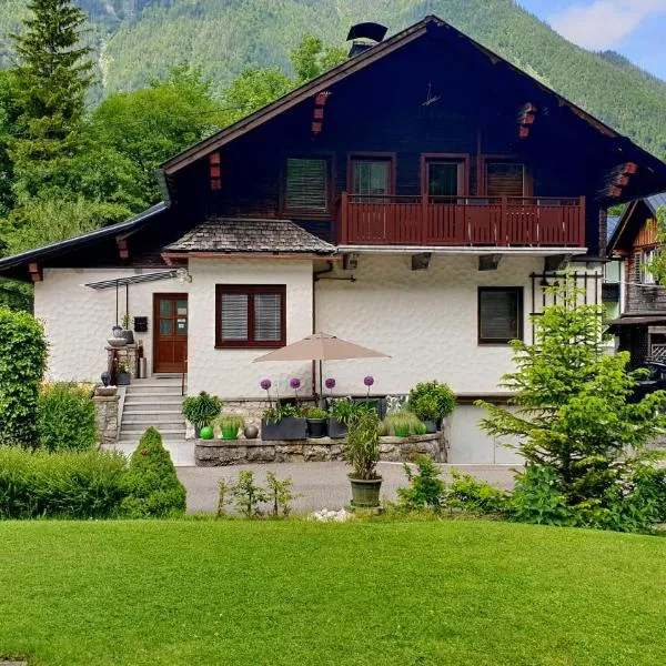 Haus Alpenblick, hotel v Obertraunu
