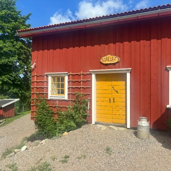 Stallet Boende utanför Alingsås, hotel v destinaci Alingsas