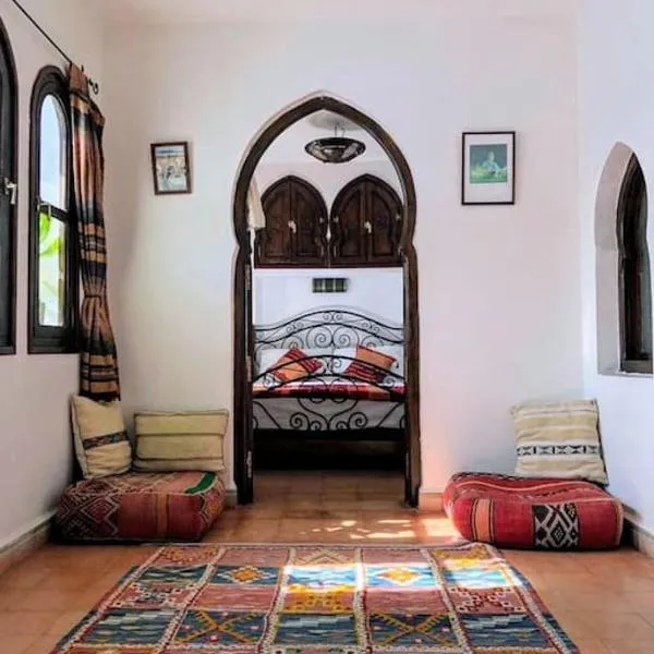 Dar Fezna - top location, stunning 360 views, hotelli kohteessa Chefchaouene