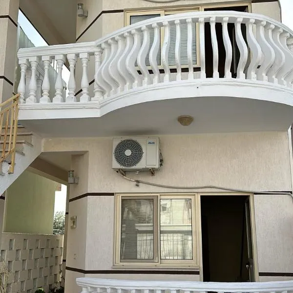 Hotel Ani-T, hotel v destinaci Velipojë