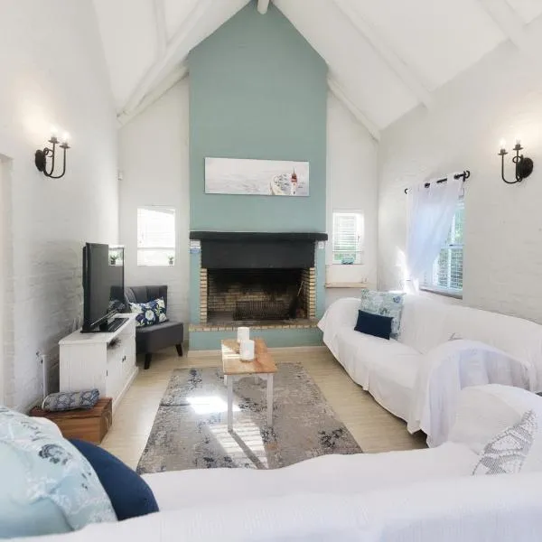 Seafever In Arniston, hotel in Arniston