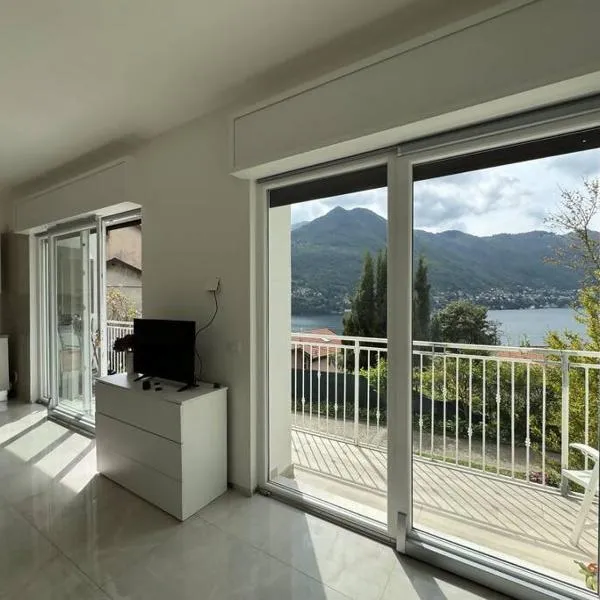 Luxury Apartment SOLE, hotel Moltrasióban