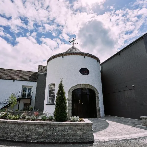 Dunadry Hotel And Gardens, hotel v destinaci Antrim