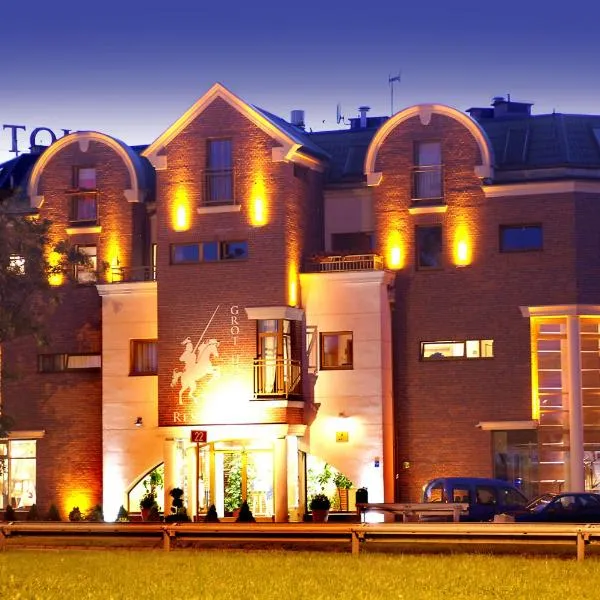 グロット ホテル（Grot Hotel）、マルボルクのホテル