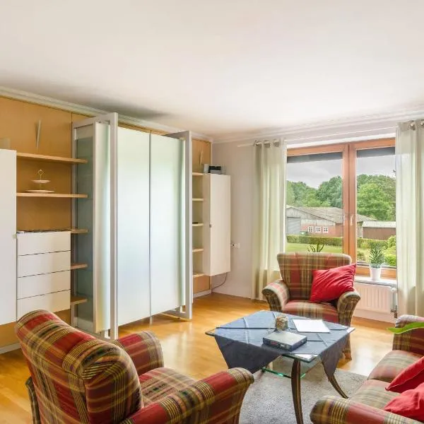 Fewo2 Seelter Uutkiek Saterland, hotel in Bollingen