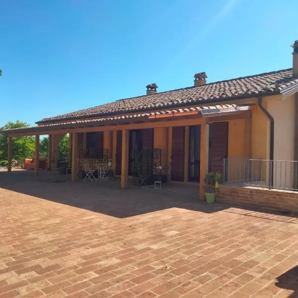 Il Casolare Country House, hotel v destinaci Fontecorniale