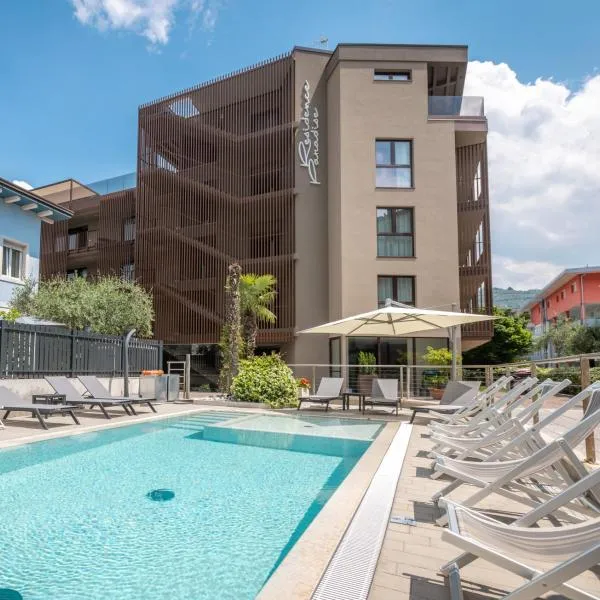 Residence Paradise, hotel v destinácii Riva del Garda